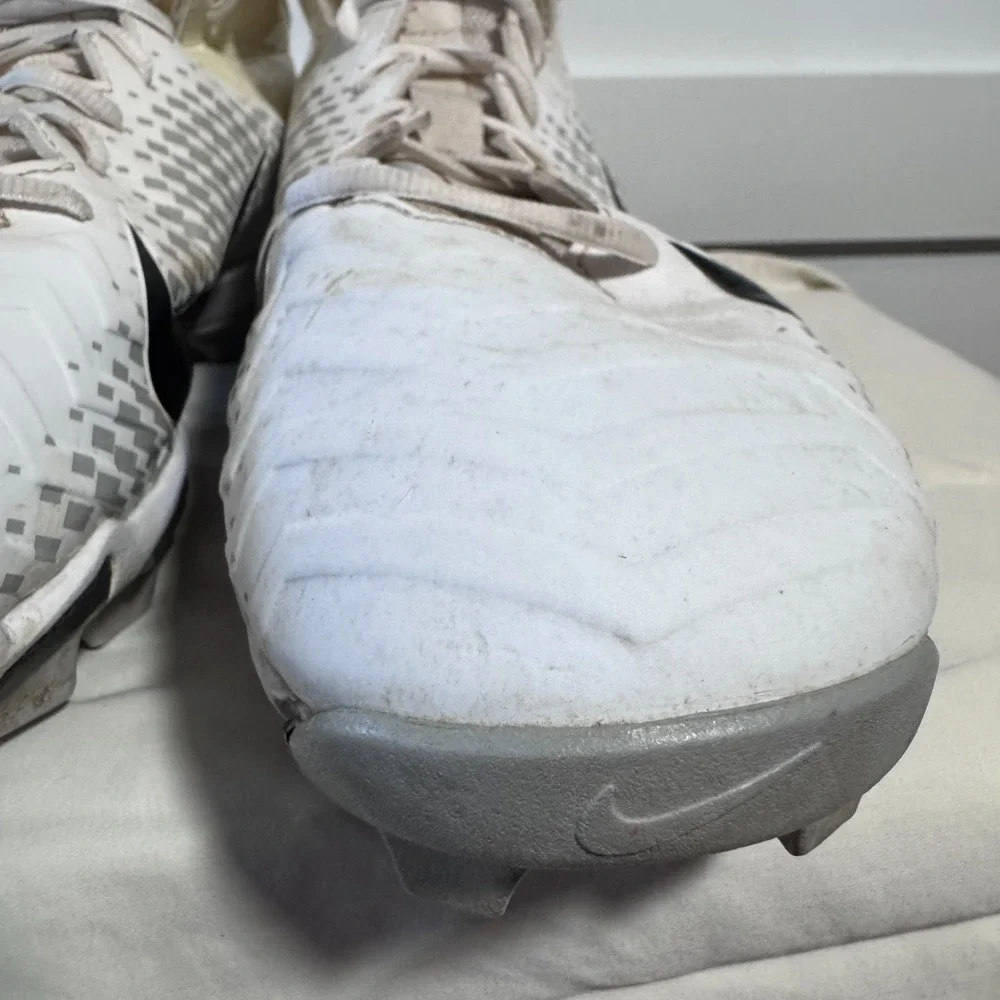 Nike good used